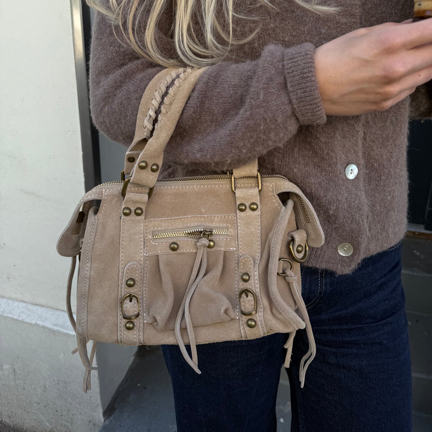 Elysia suede leather