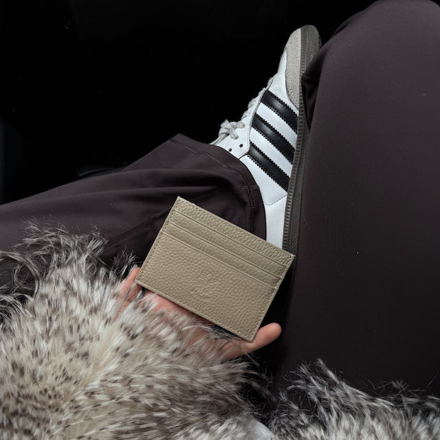 Cardholder Laurenz