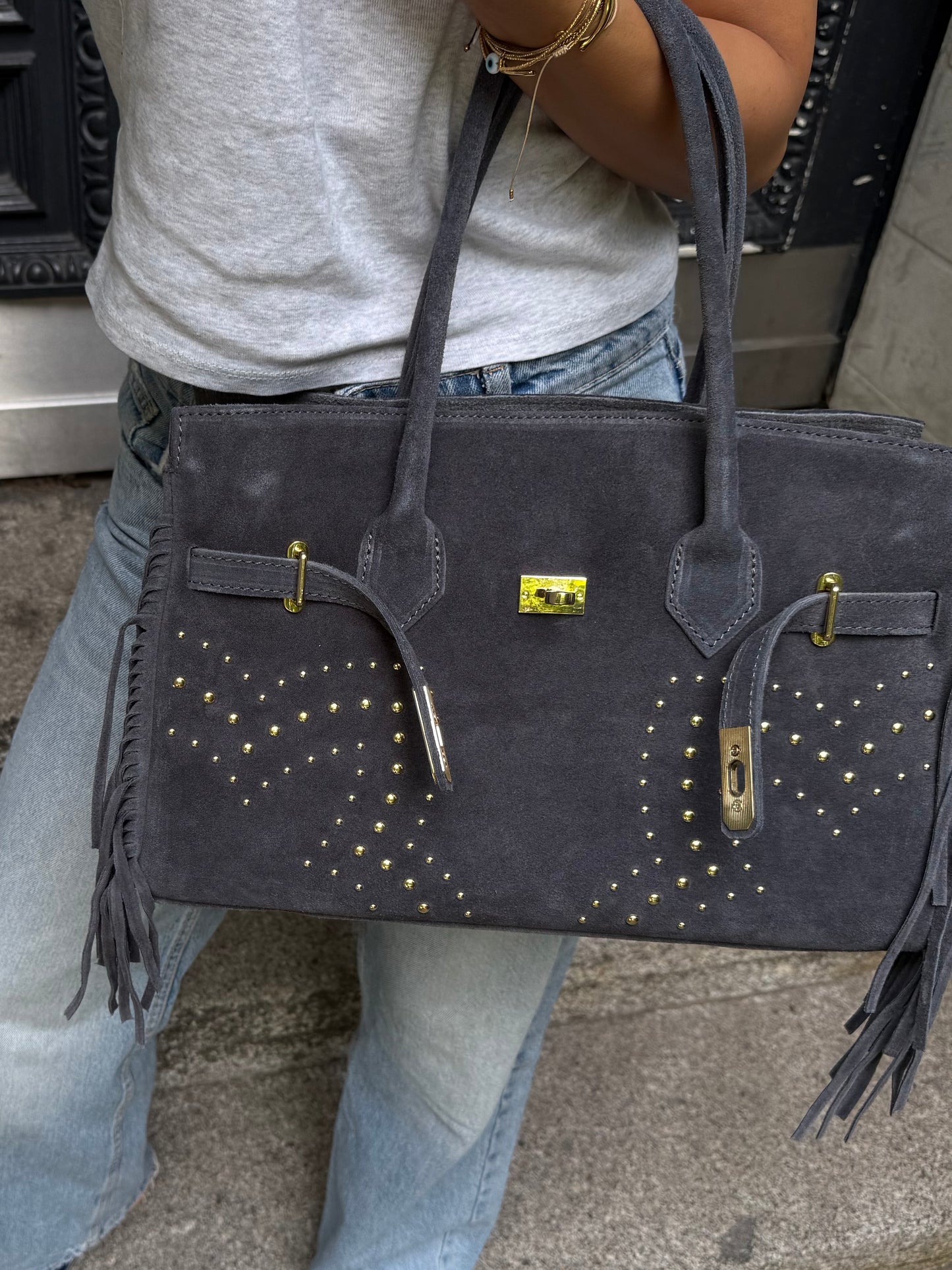 Alina studded small