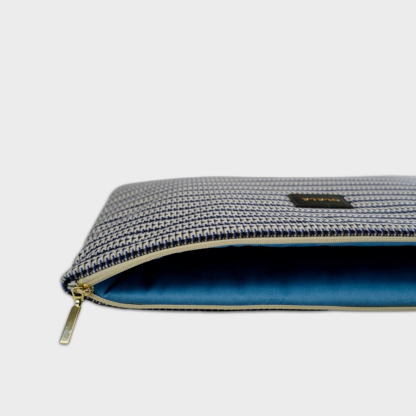Laptop Case Selene