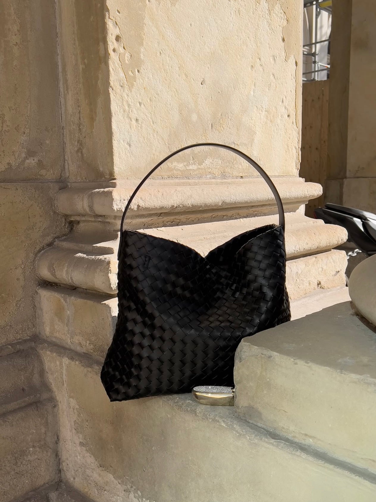 Niusha faux leather