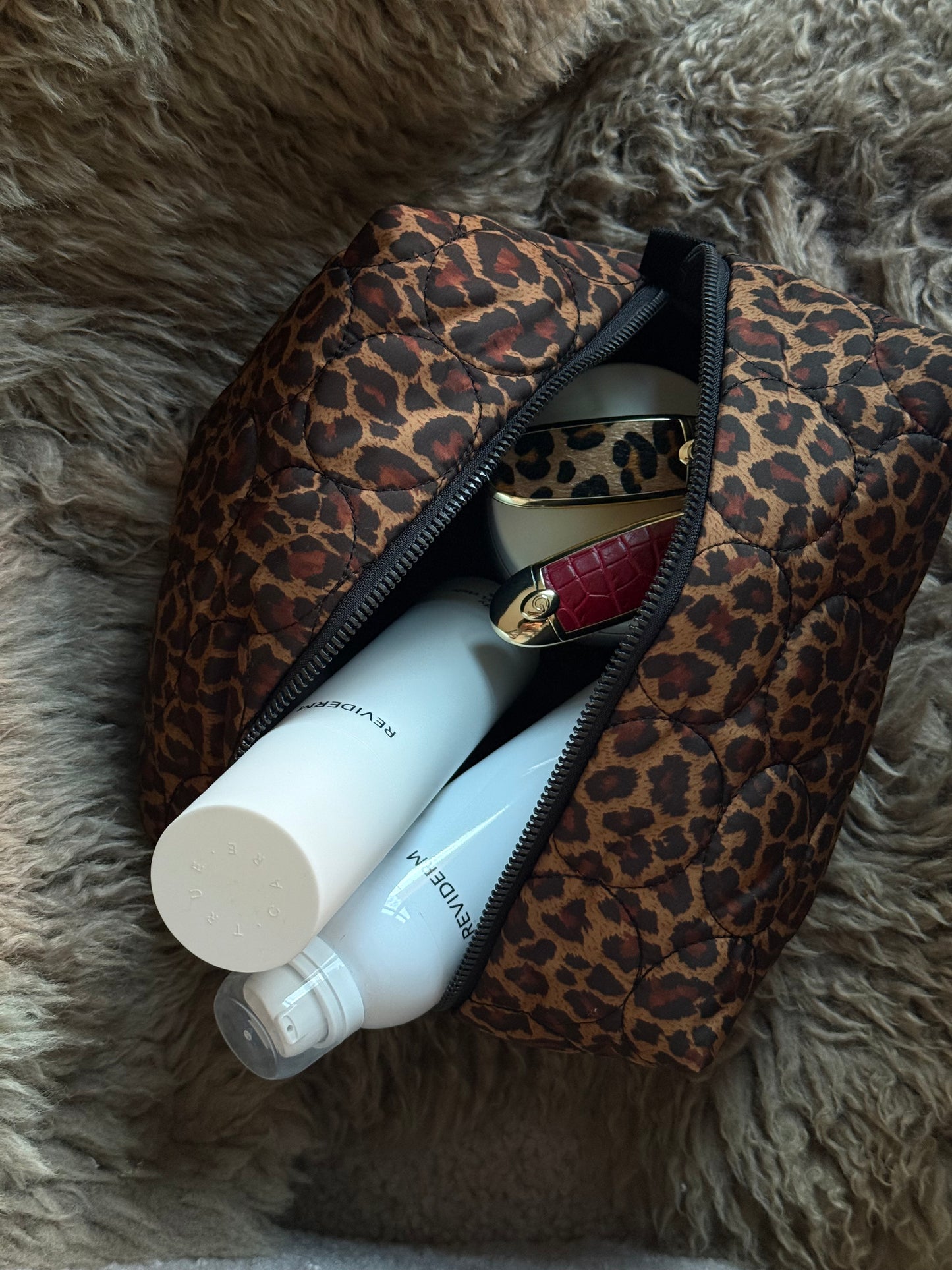 Pouch Leopard